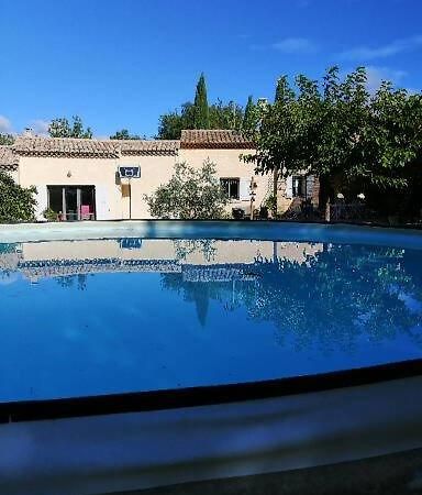 Appartement Le Cabanon à Crillon-le-Brave Extérieur photo