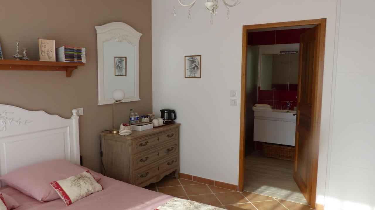 Appartement Le Cabanon à Crillon-le-Brave Extérieur photo
